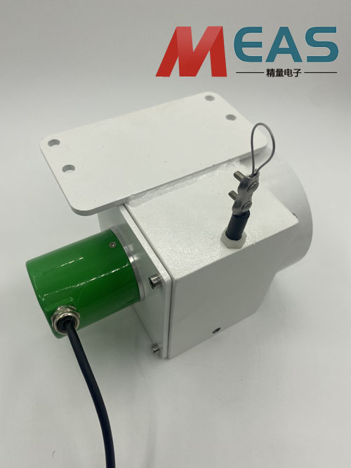 滑坡裂縫位移計是一款精密的地質(zhì)監(jiān)測利器