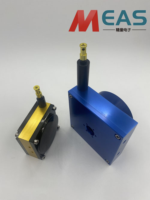 數(shù)字式拉線位移傳感器提供了精確的位移測(cè)量數(shù)據(jù)