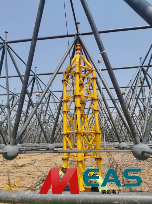 䓽Y(ji��)��(g��u)�W(w��ng)��Һ��ͬ�����ϵ�y(t��ng)